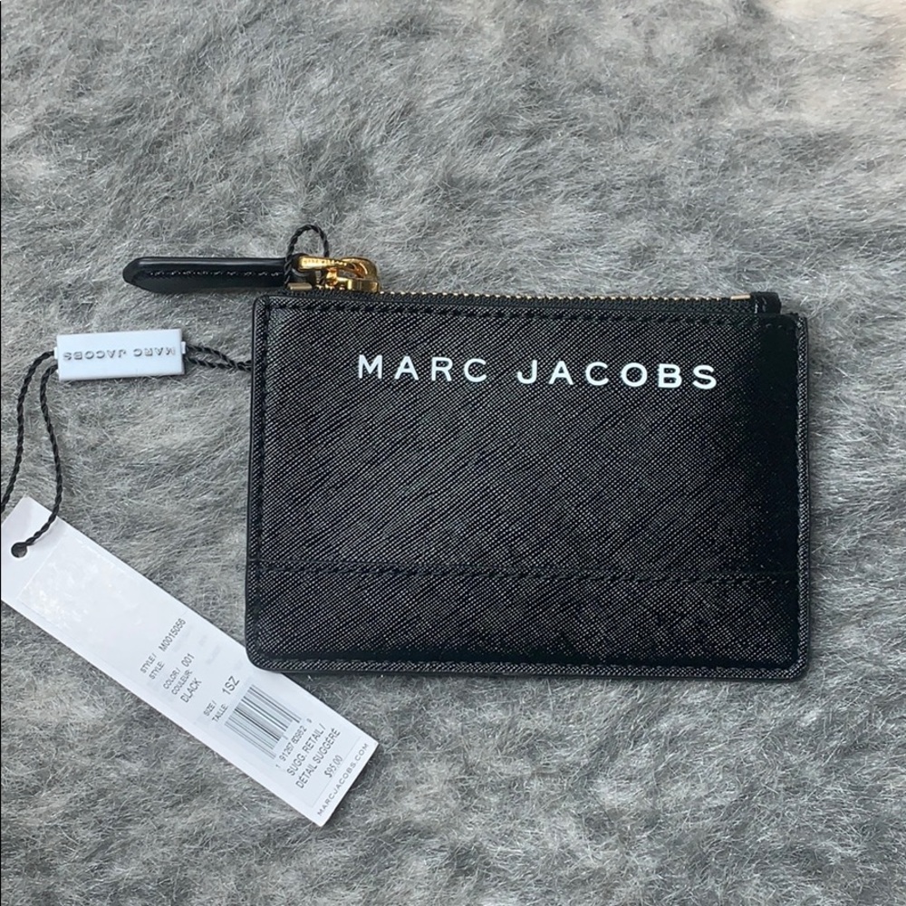 Marc Jacobs small black leather zipper wallet